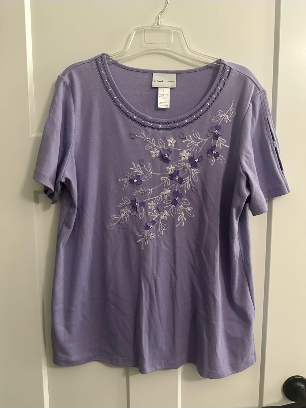 Alfred Dunner Lavender Embroidered Short-Sleeve Tee (Like New)